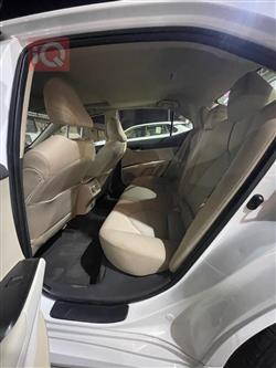 تۆیۆتا کامری